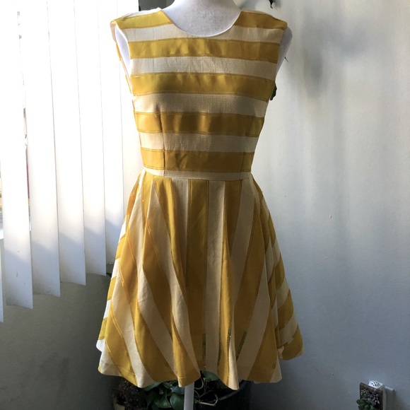 d.RA Dresses & Skirts - D.RA brand dress 👗